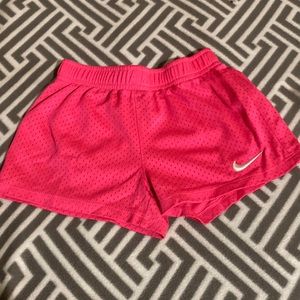 Girls nike short